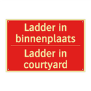 Ladder in binnenplaats - Ladder in courtyard