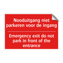 Nooduitgang niet parkeren voor de ingang - Emergency exit do not park in front of the /.../