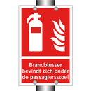 Brandblusser bevindt zich onder de passagiersstoel