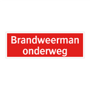 Brandweerman onderweg & Brandweerman onderweg & Brandweerman onderweg & Brandweerman onderweg