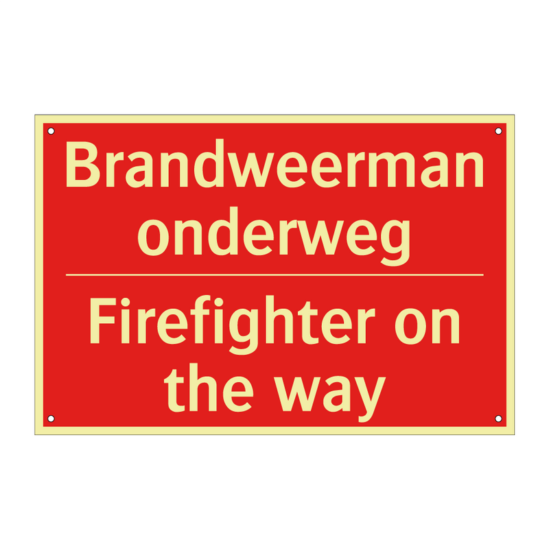 Brandweerman onderweg - Firefighter on the way