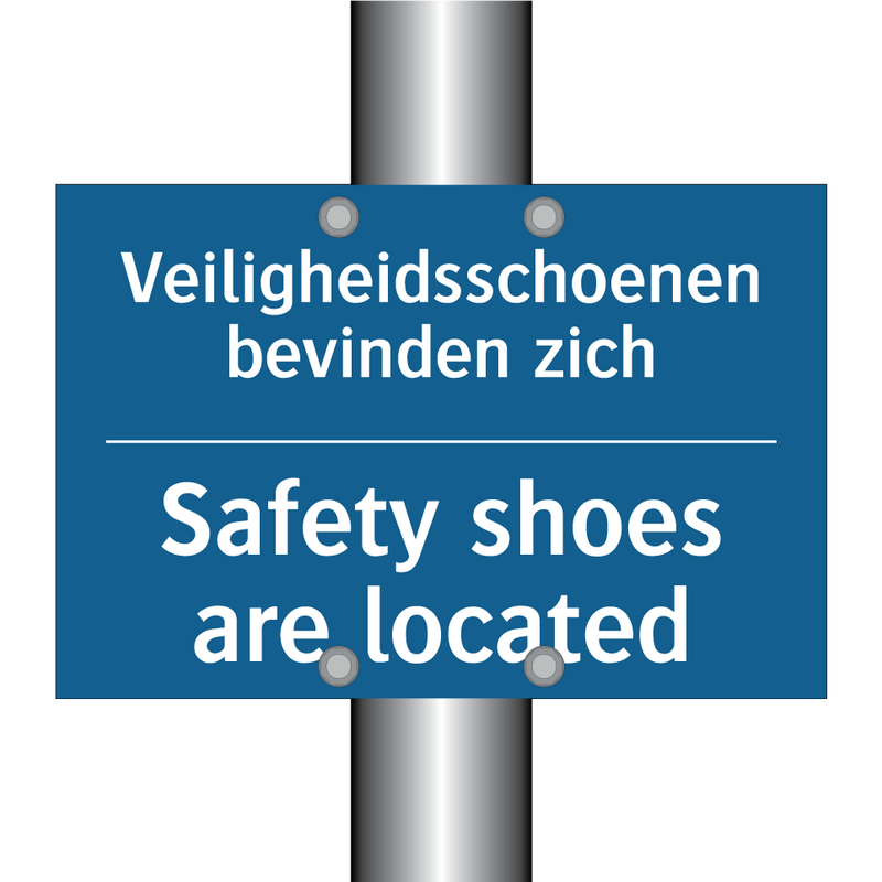 Veiligheidsschoenen bevinden zich /.../ - Safety shoes are located