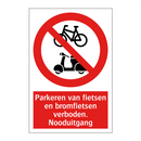 Parkeren van fietsen en bromfietsen verboden. Nooduitgang