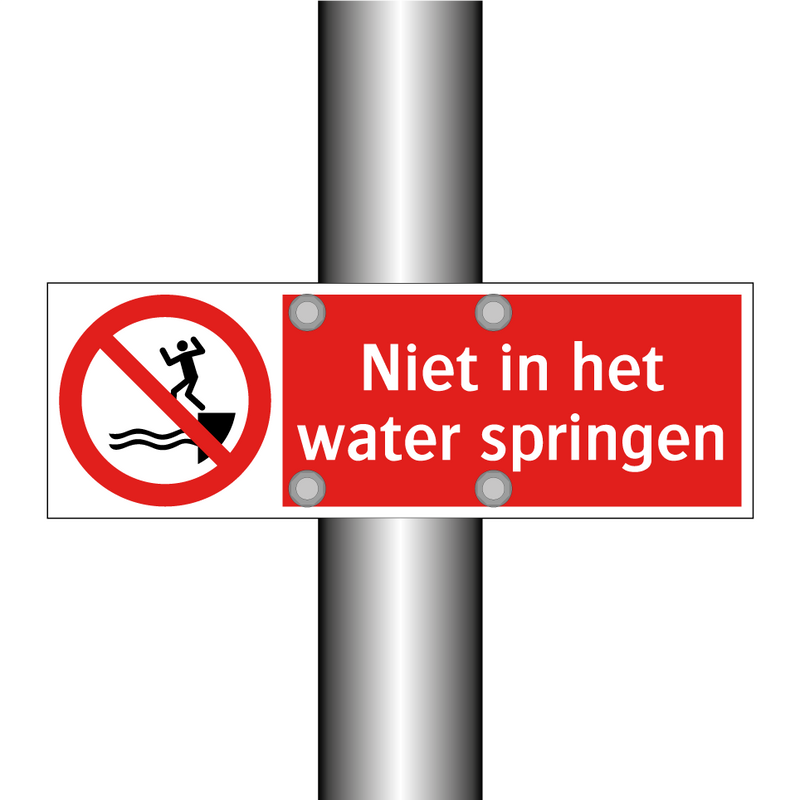 Niet in het water springen