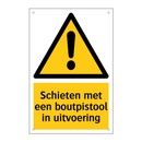 Schieten met een boutpistool in uitvoering & Schieten met een boutpistool in uitvoering