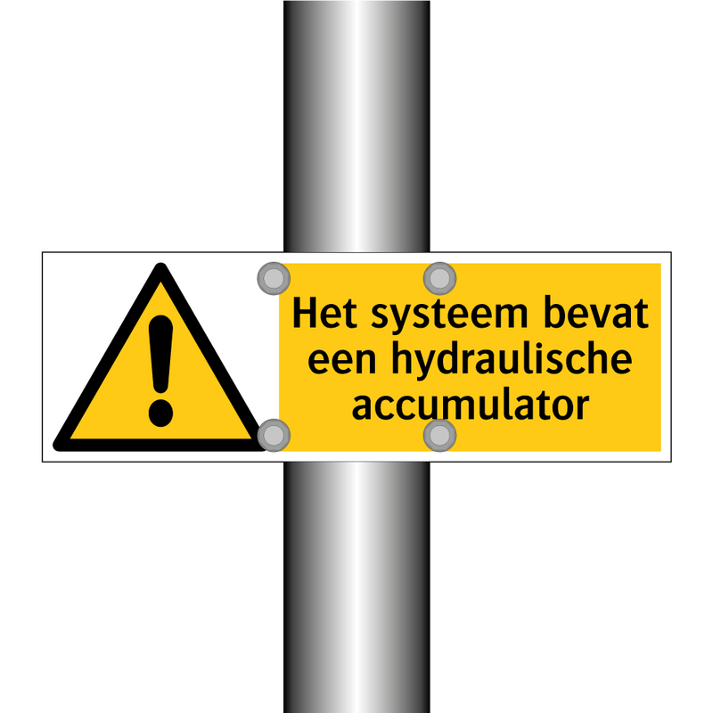 Het systeem bevat een hydraulische accumulator