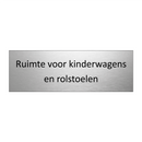 Ruimte voor kinderwagens en rolstoelen & Ruimte voor kinderwagens en rolstoelen