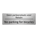 Geen parkeerplaats voor fietsen - No parking for bicycles